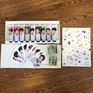 Nature Republic EXO Hand Cream + Photo cards